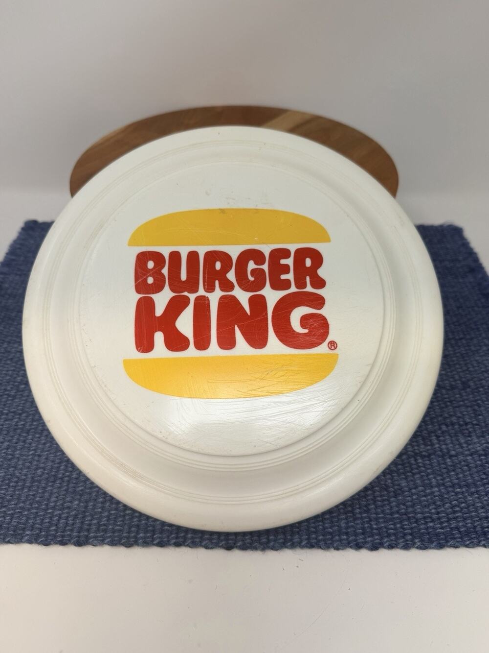 Burger King Logo White Round 9” Plastic Frisbee